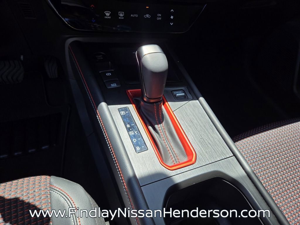 Used 2025 Nissan Kicks SR AWD/4WD image 30