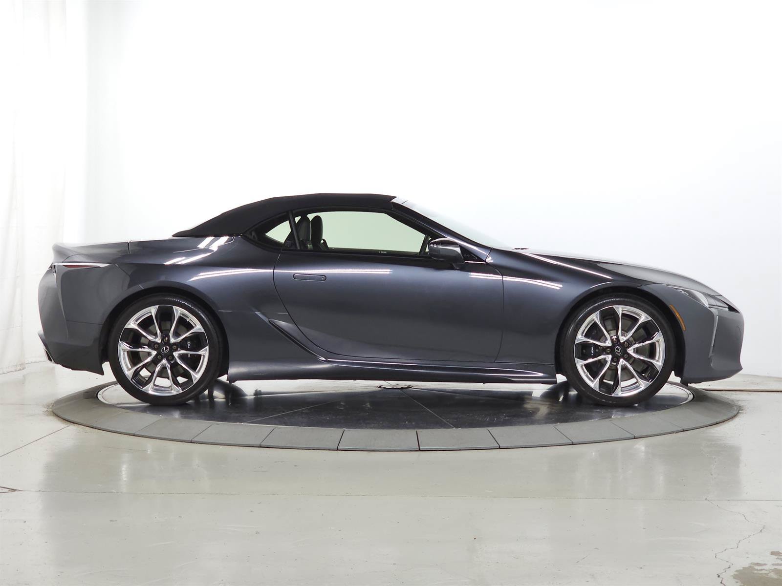 Used 2021 Lexus LC 500 Convertible w/ Touring Package RWD image 12