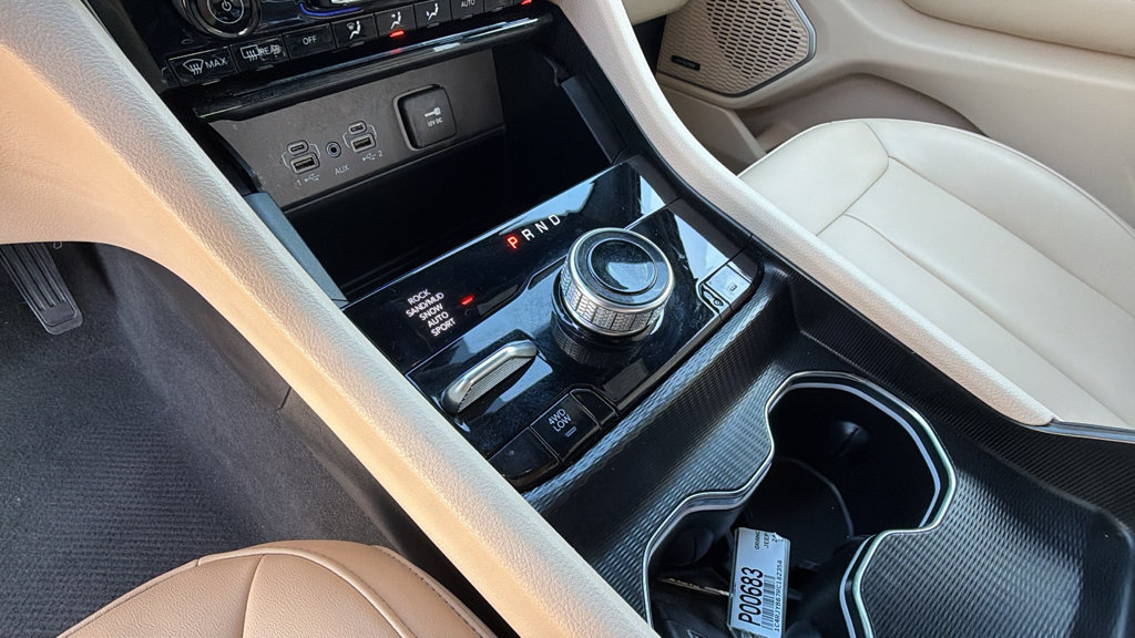 Used 2024 Jeep Grand Cherokee Limited 4xe AWD/4WD image 25