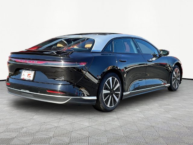 Used 2023 Lucid Air Touring AWD/4WD image 7