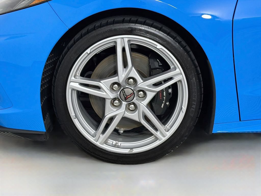 Used 2023 Chevrolet Corvette Stingray Preferred Conv w/ Z51 Performance Package RWD image 29