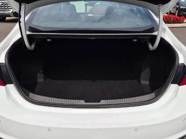 Used 2025 Chevrolet Malibu RS FWD image 27