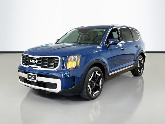 Used 2024 Kia Telluride S w/ S Sunroof Package image 3