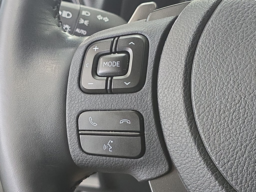Used 2025 Lexus IS 350 F Sport w/ Accessory Package 2 RWD image 13