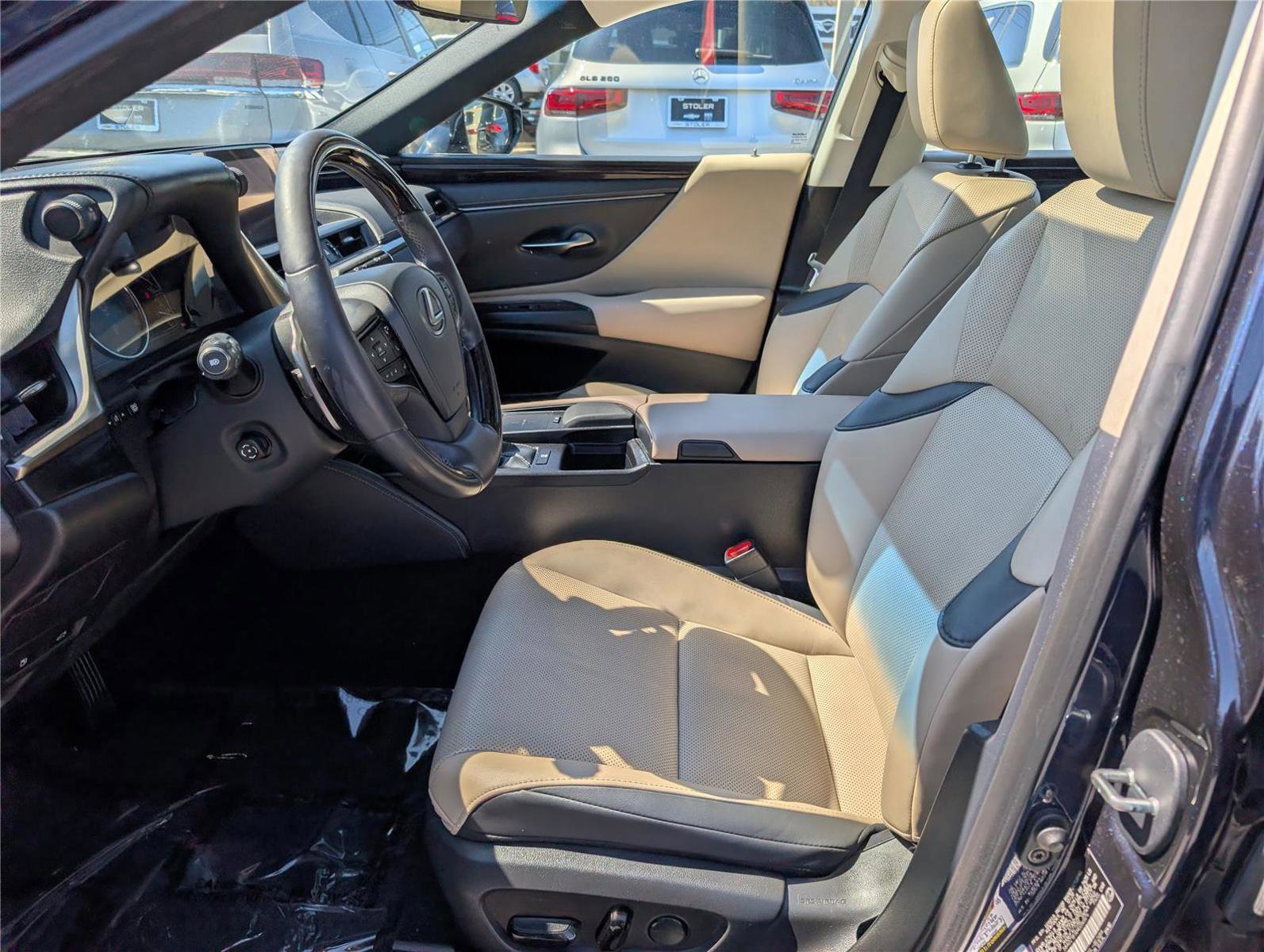 Used 2021 Lexus ES 350 w/ Premium Package FWD image 15