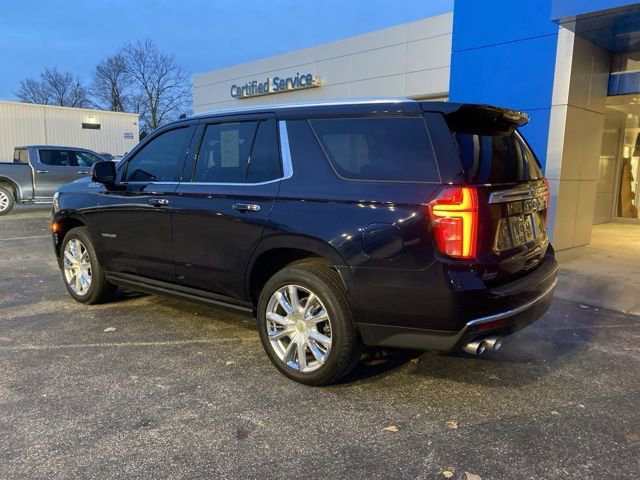 Used 2021 Chevrolet Tahoe High Country w/ Premium Package image 3