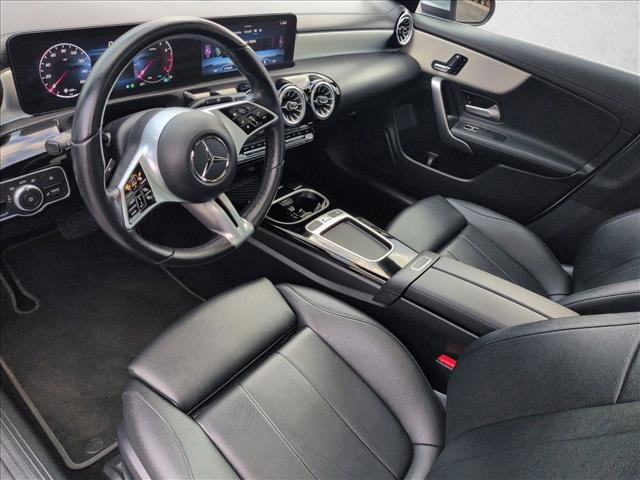 Used 2025 Mercedes-Benz CLA 250 4MATIC image 12