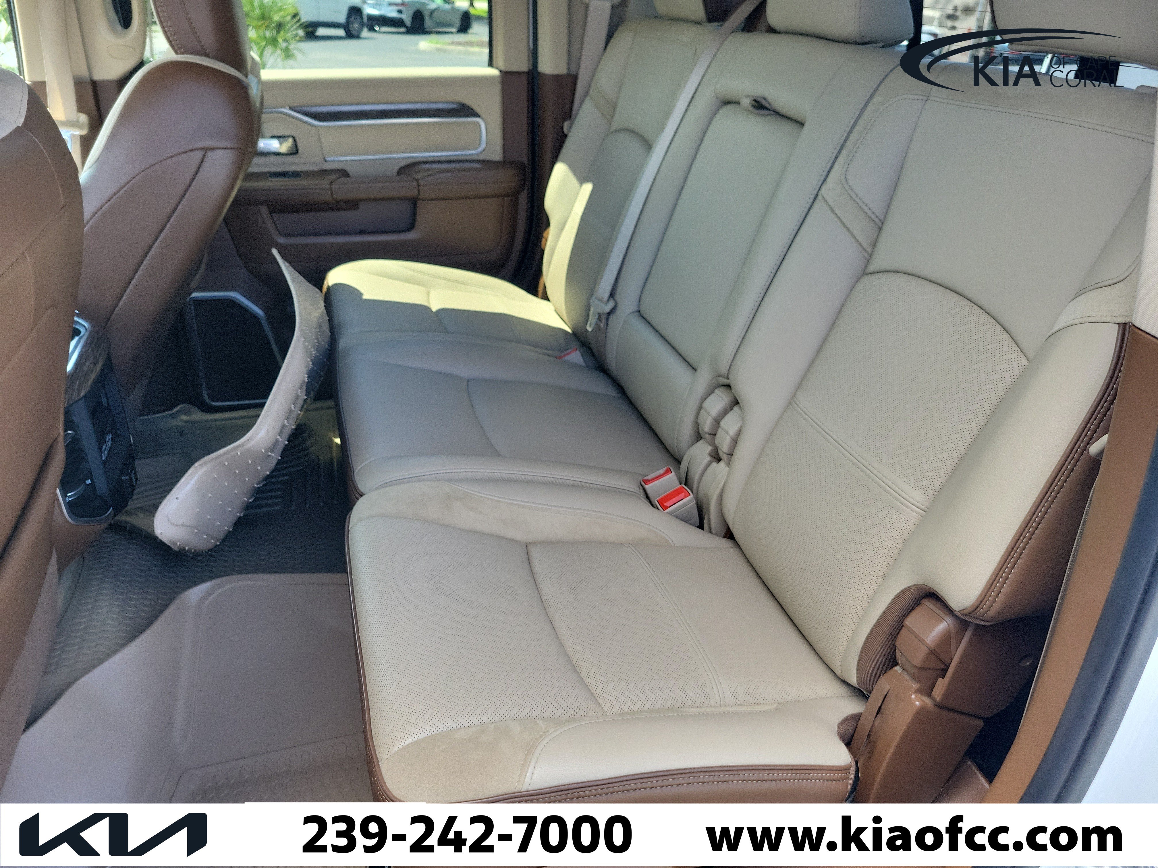 Used 2020 RAM 2500 Laramie AWD/4WD image 11