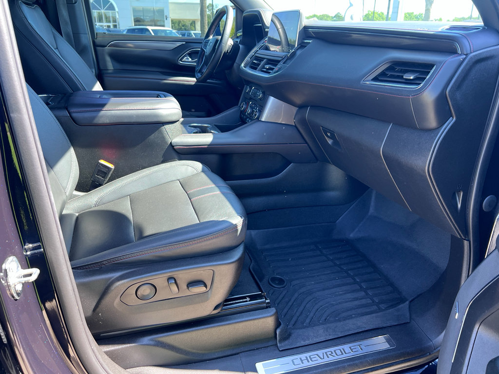 Used 2023 Chevrolet Tahoe RST AWD/4WD image 16