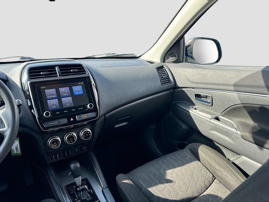 Used 2020 Mitsubishi Outlander Sport ES FWD image 27