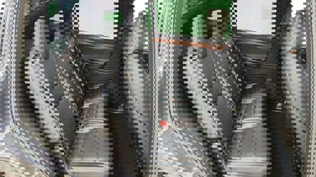 Used 2020 Tesla Model X Long Range image 26