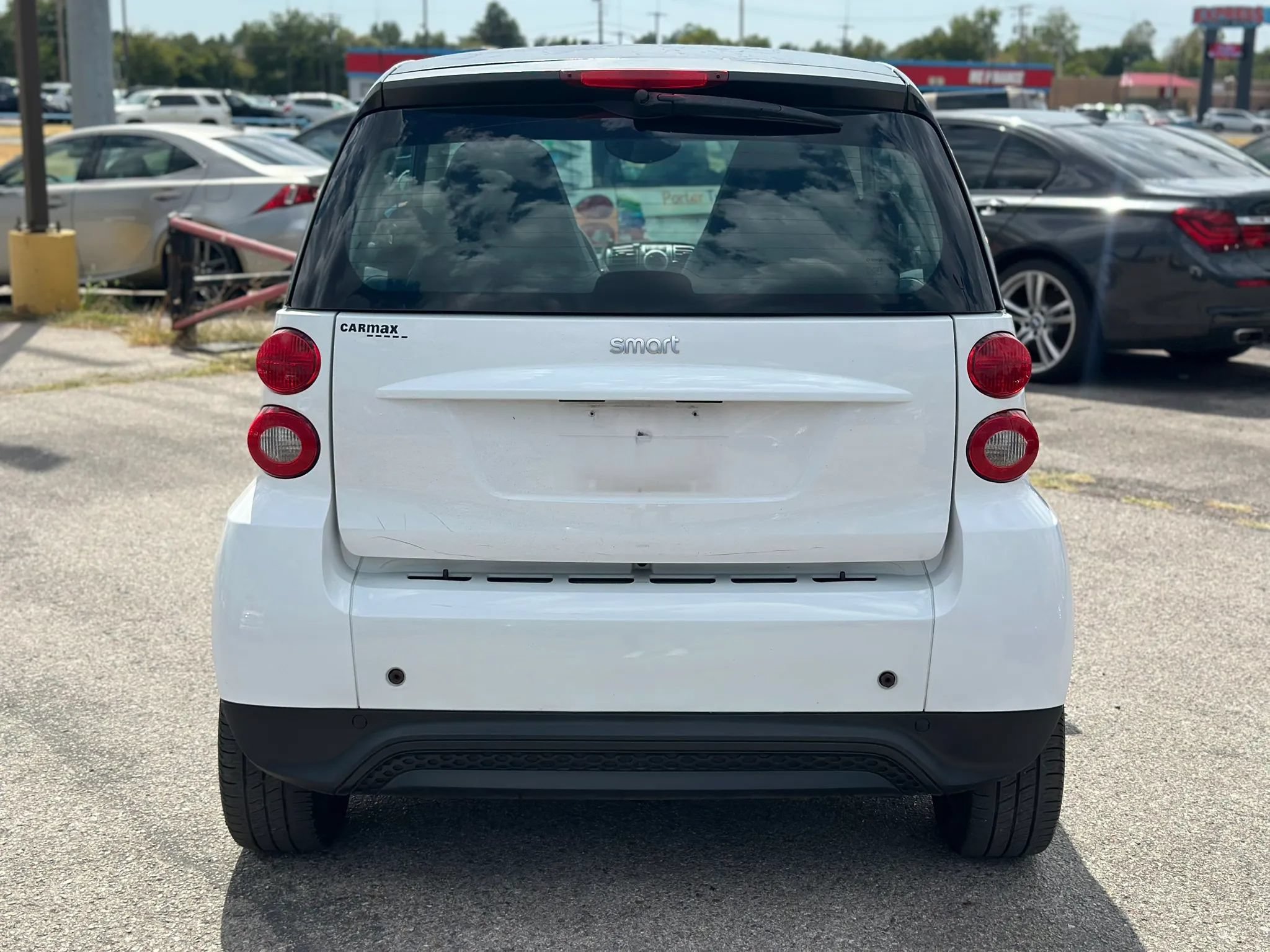 Used 2015 smart fortwo pure RWD image 7