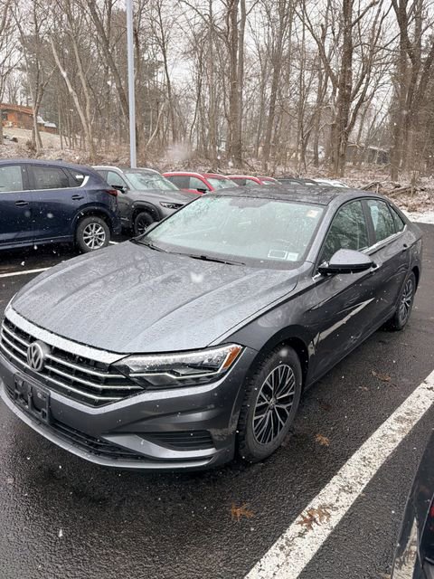 Used 2019 Volkswagen Jetta SE image 1