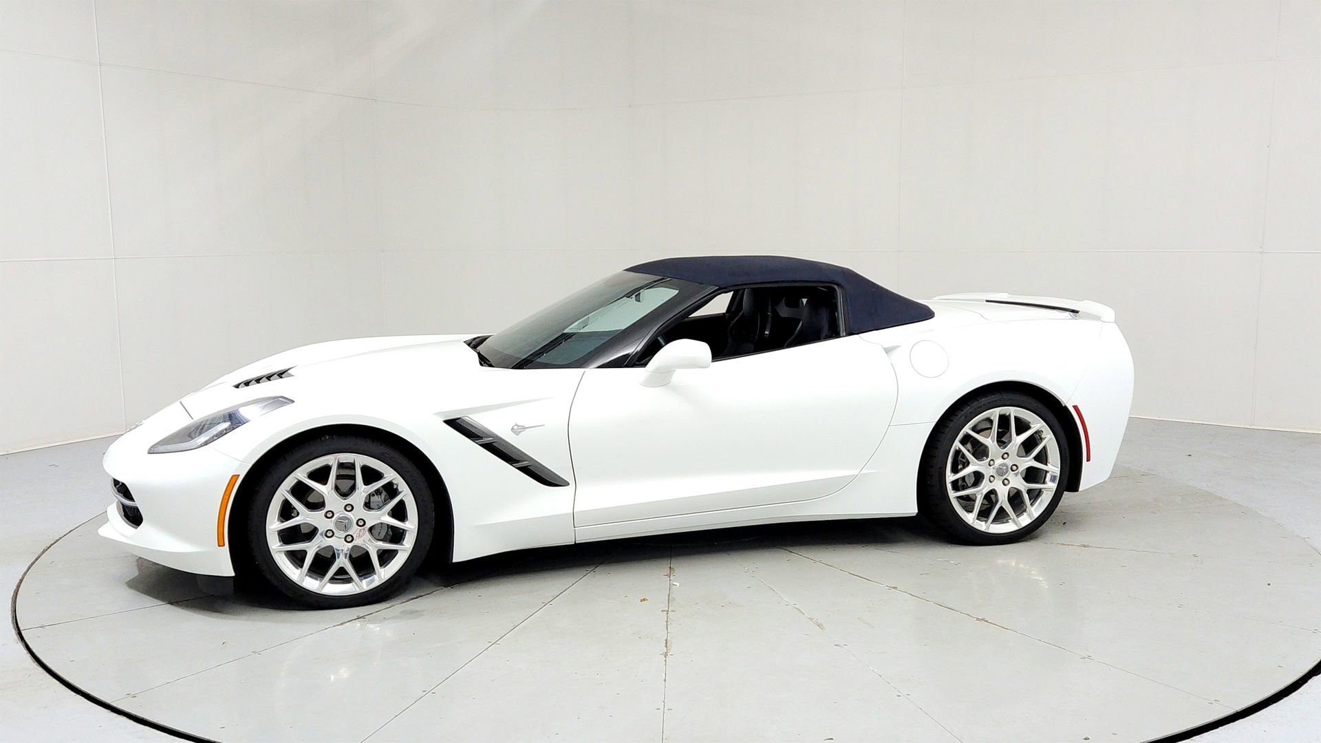 Certified 2016 Chevrolet Corvette Stingray Convertible w/ 3LT Preferred Equipment Group RWD image 2