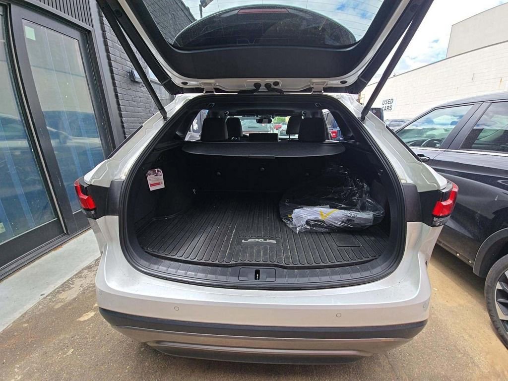 Certified 2023 Lexus RX 350 Premium w/ Accessory Package AWD/4WD image 15