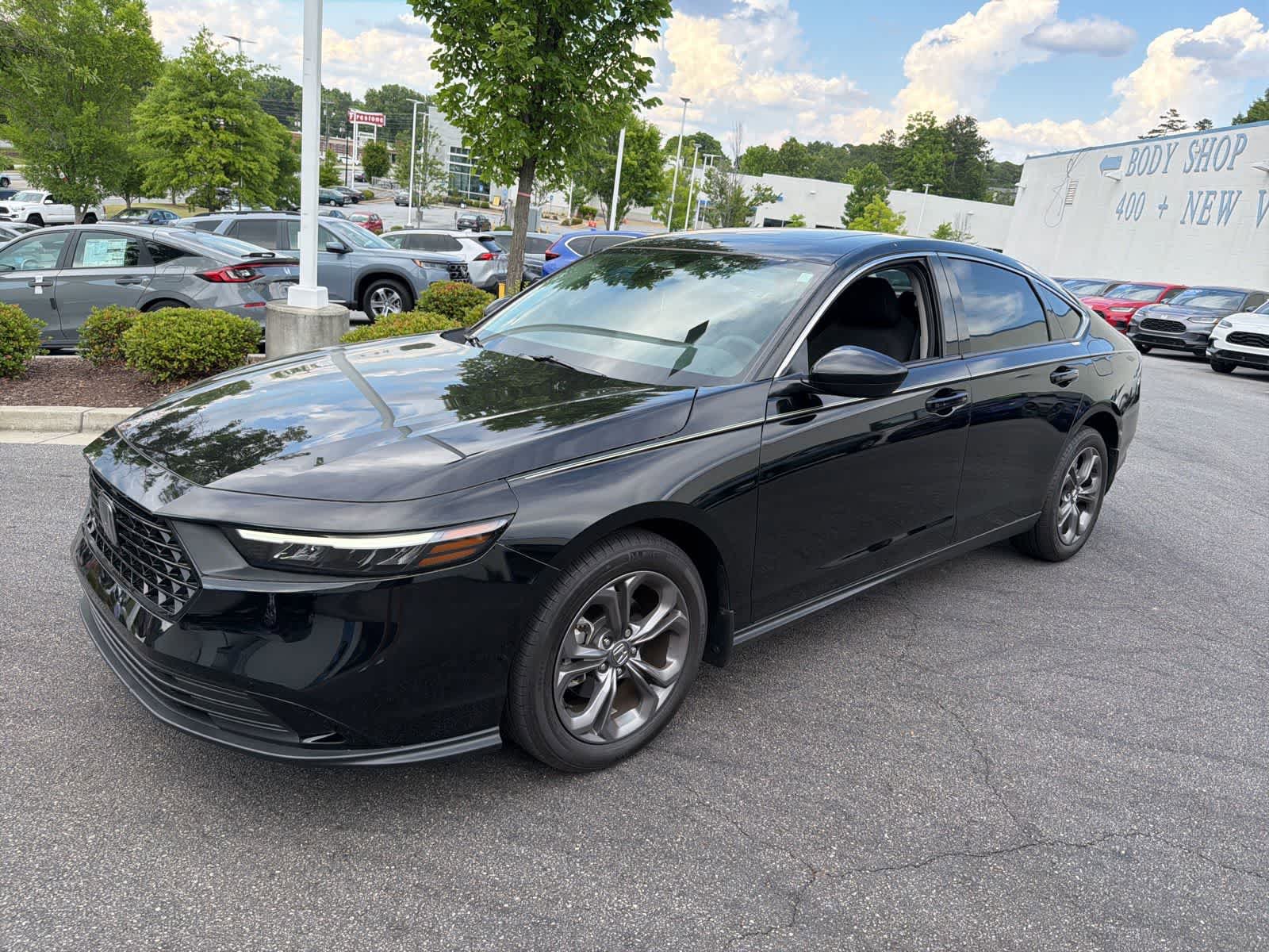 Used 2024 Honda Accord EX image 6