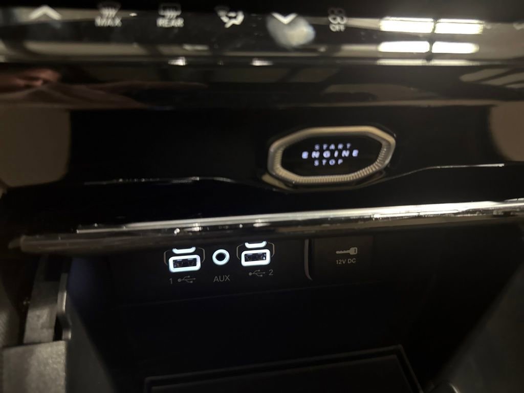 New 2026 Jeep Grand Cherokee Limited image 32