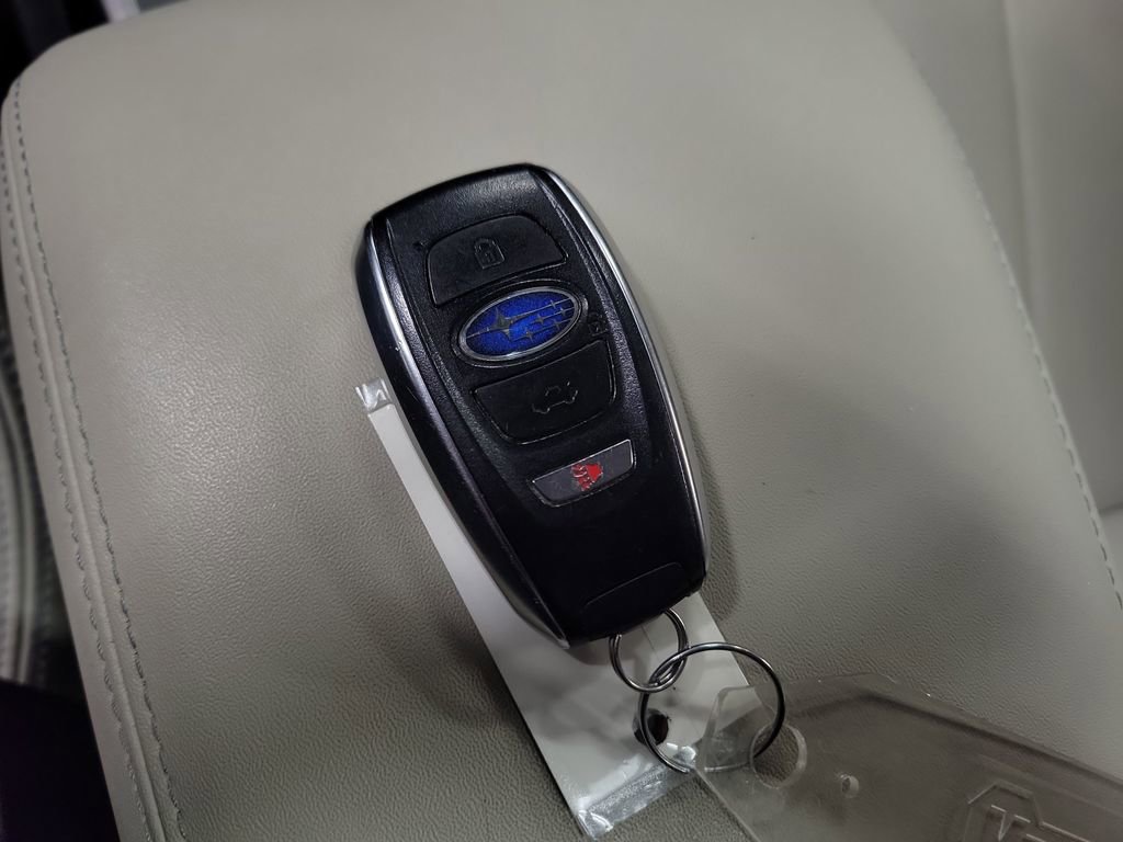 Used 2023 Subaru Ascent Limited w/ Technology Package image 16