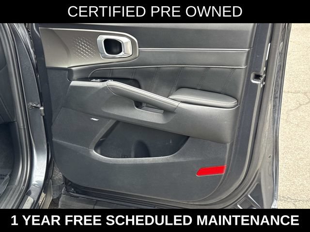 Used 2023 Kia Sorento SX AWD/4WD image 6