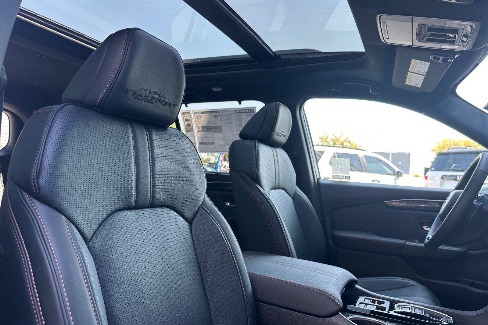 Certified 2026 Honda Passport TrailSport Elite image 15