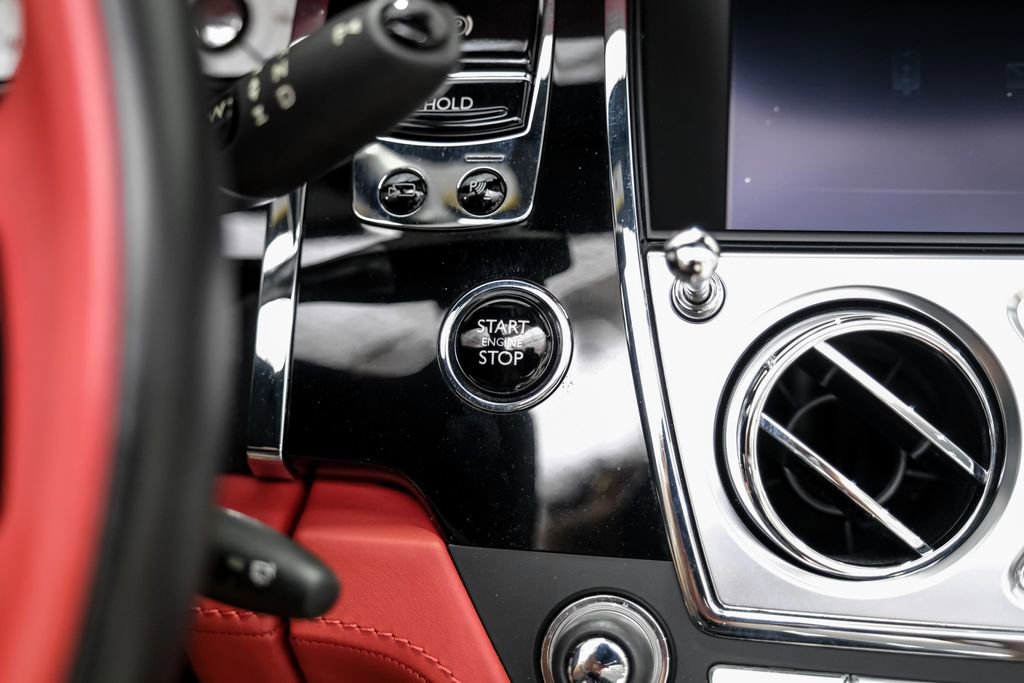 Used 2018 Rolls-Royce Dawn image 21