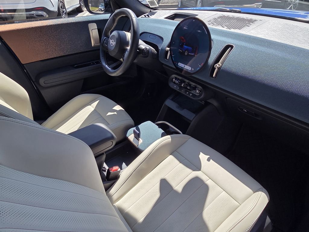 Used 2025 MINI Cooper Countryman S w/ Comfort Package Max AWD/4WD image 29