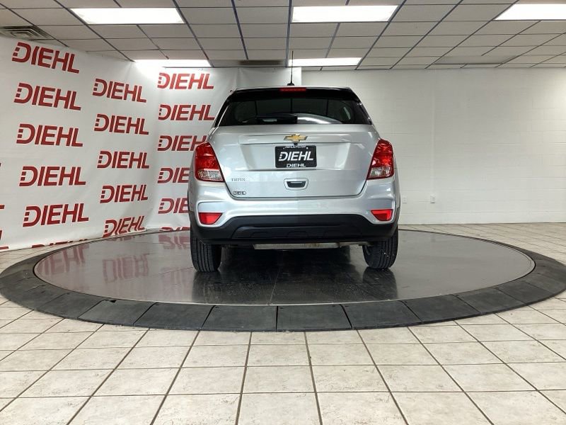 Used 2018 Chevrolet Trax LS FWD image 6