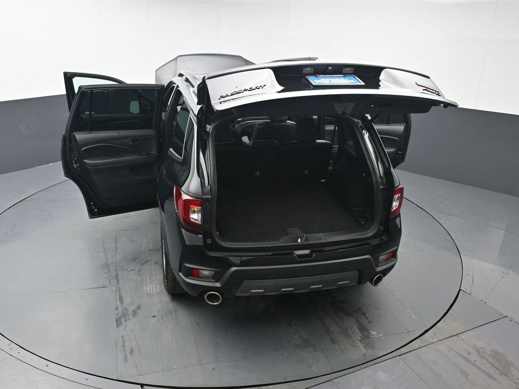 Certified 2023 Honda Passport TrailSport image 54