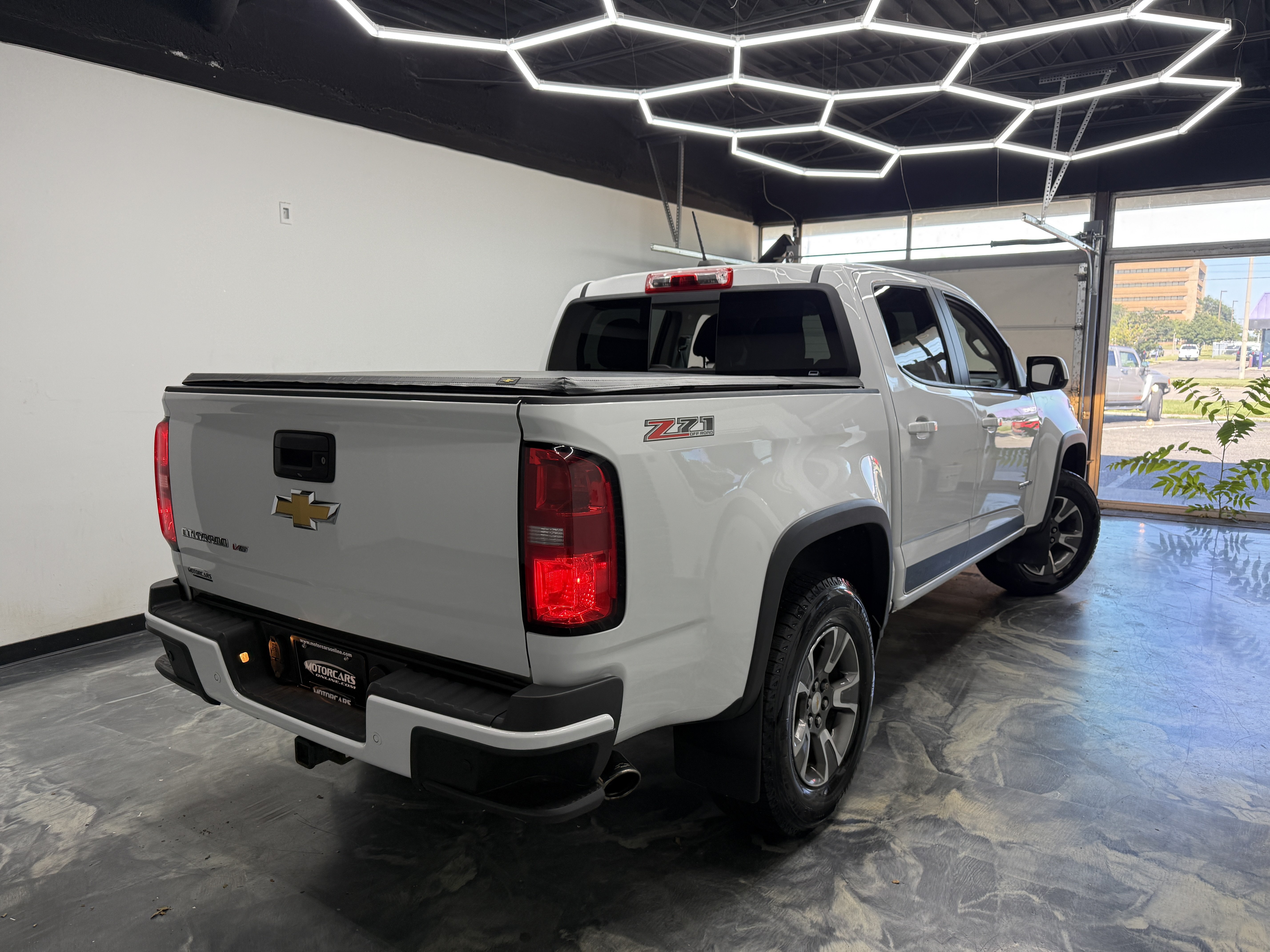 Used 2019 Chevrolet Colorado Z71 AWD/4WD image 5