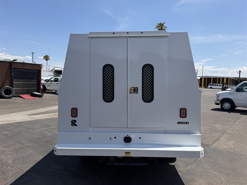 Used 2024 Chevrolet Silverado 3500 W/T w/ WT Convenience Package RWD image 4