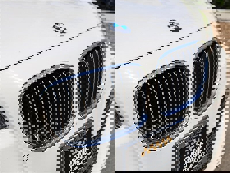 Used 2015 BMW 740Li image 11