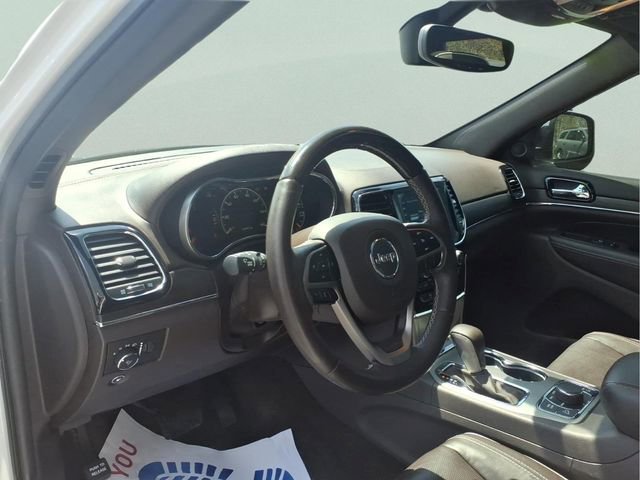 Used 2019 Jeep Grand Cherokee Overland AWD/4WD image 13