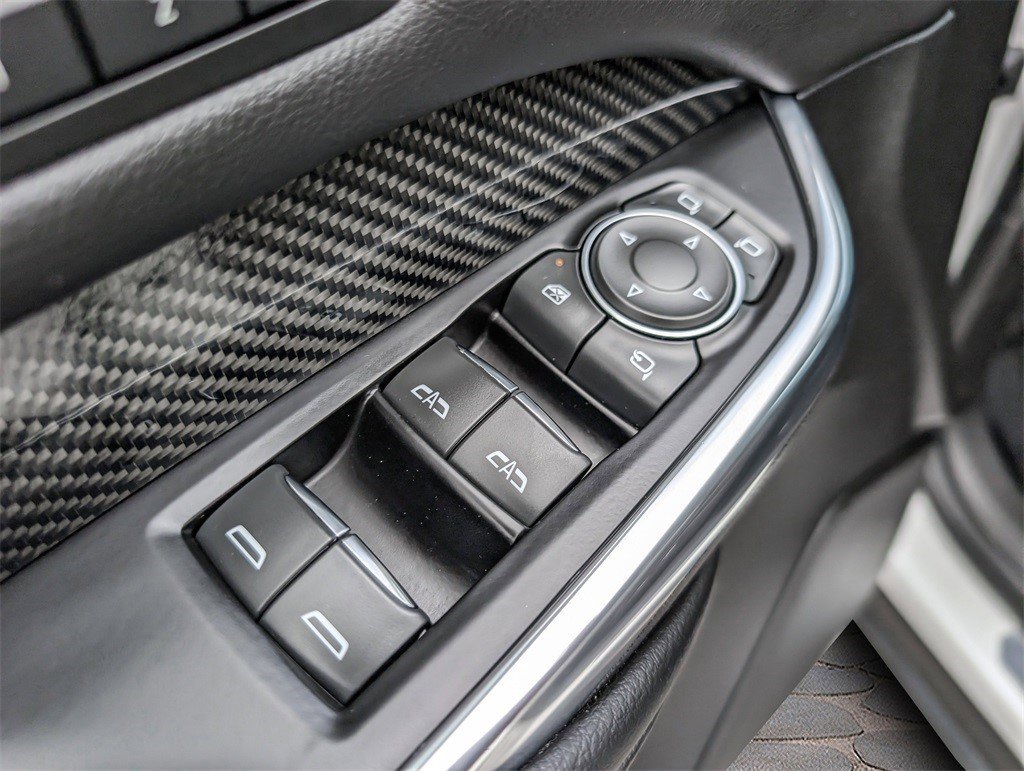 Certified 2021 Cadillac XT4 Sport w/ Cold Weather Package image 17