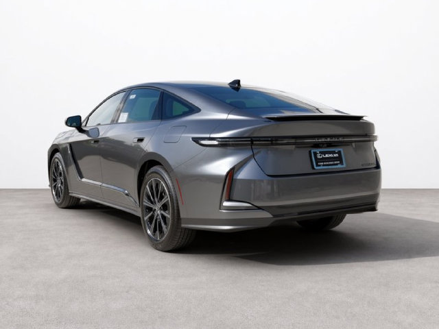 New 2026 Lexus ES 350h w/ Accessory Package (Z2) FWD image 3