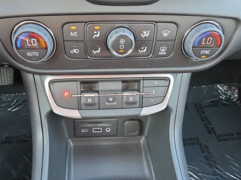 Certified 2023 GMC Terrain SLT w/ Infotainment Package II FWD image 27