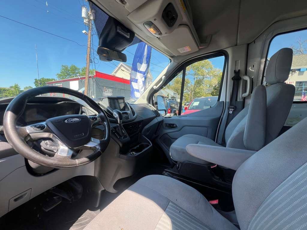 Used 2017 Ford Transit 350 XLT RWD image 13