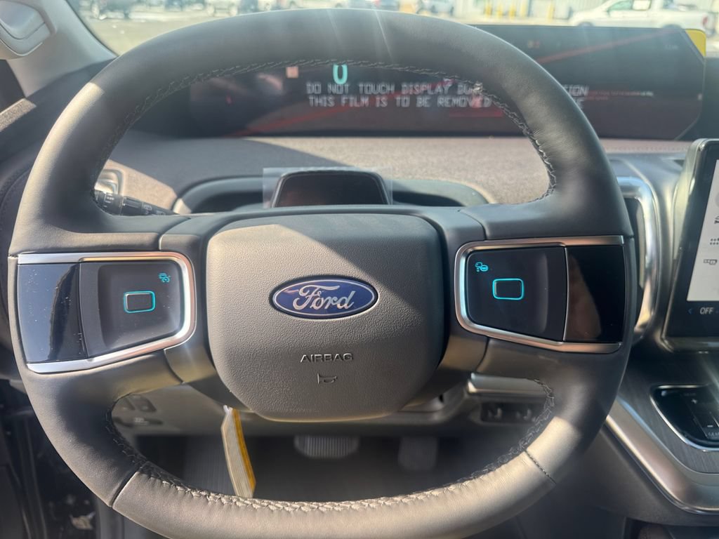 New 2026 Ford Expedition Max Platinum w/ Platinum Ultimate Package AWD/4WD image 25