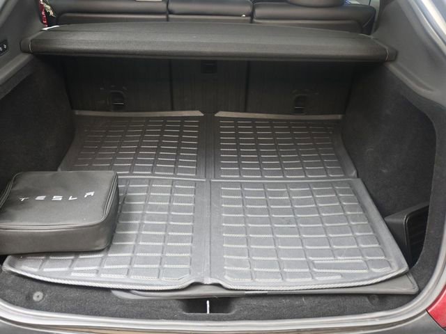 Used 2026 Tesla Model Y Long Range image 27