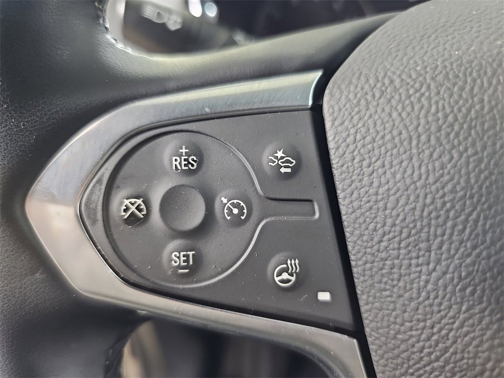 Certified 2023 Chevrolet Traverse LT image 25