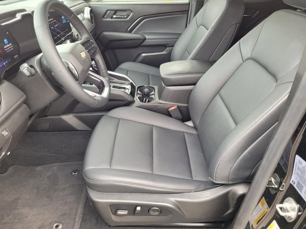 Used 2024 Chevrolet Colorado LT w/ LT Convenience Package III image 14