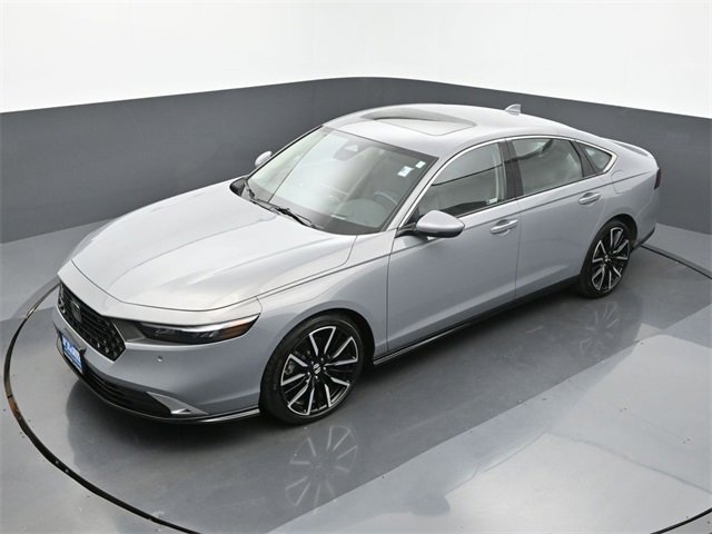 Used 2024 Honda Accord Touring image 15