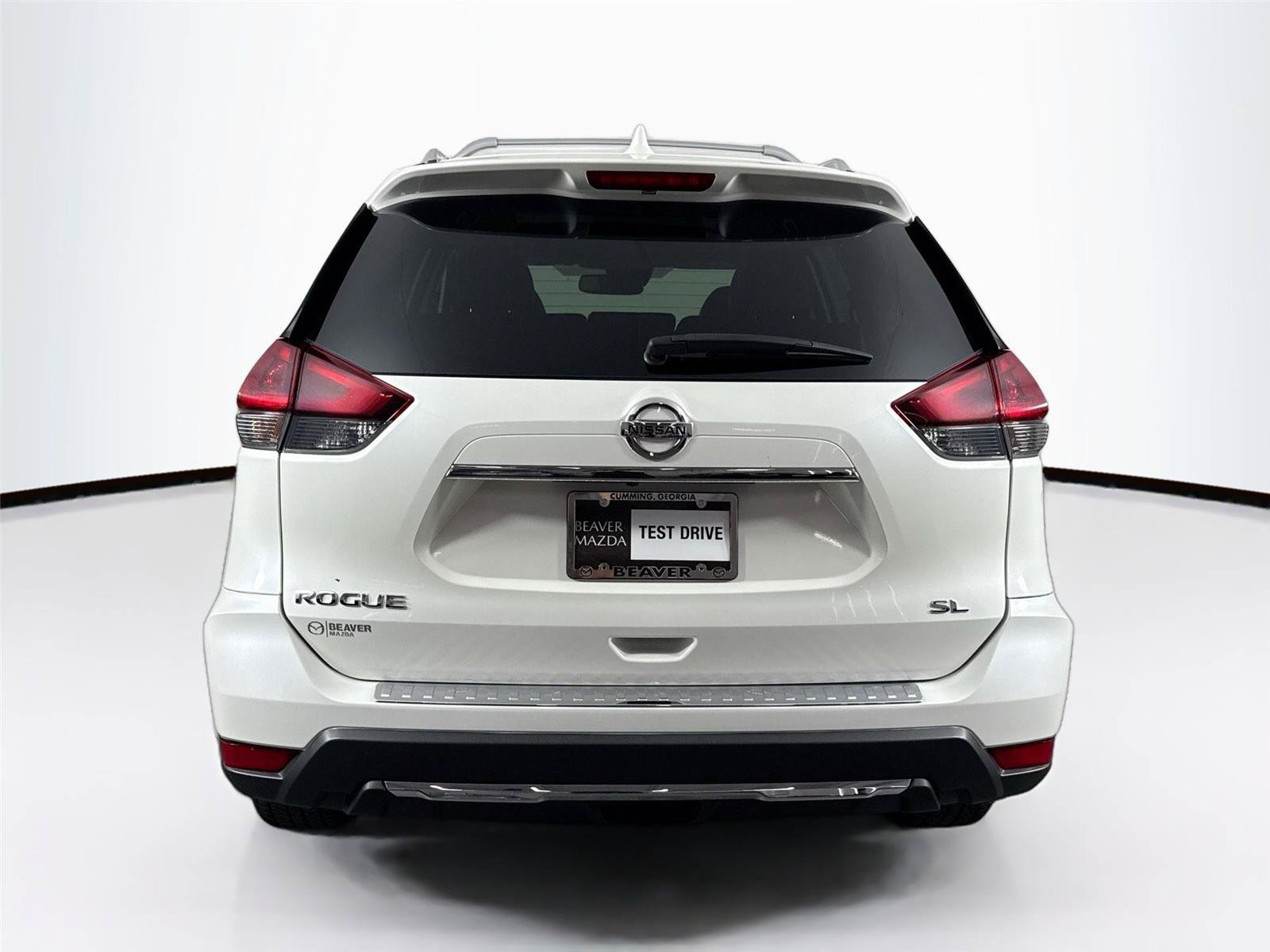 Used 2018 Nissan Rogue SL w/ Premium Package FWD image 12