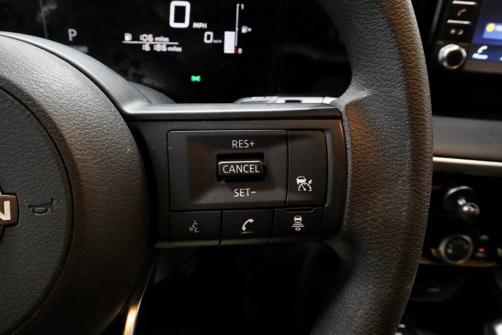 Certified 2025 Nissan Kicks S image 28