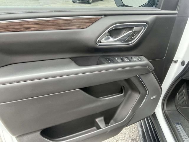 Used 2023 Chevrolet Suburban LT image 10