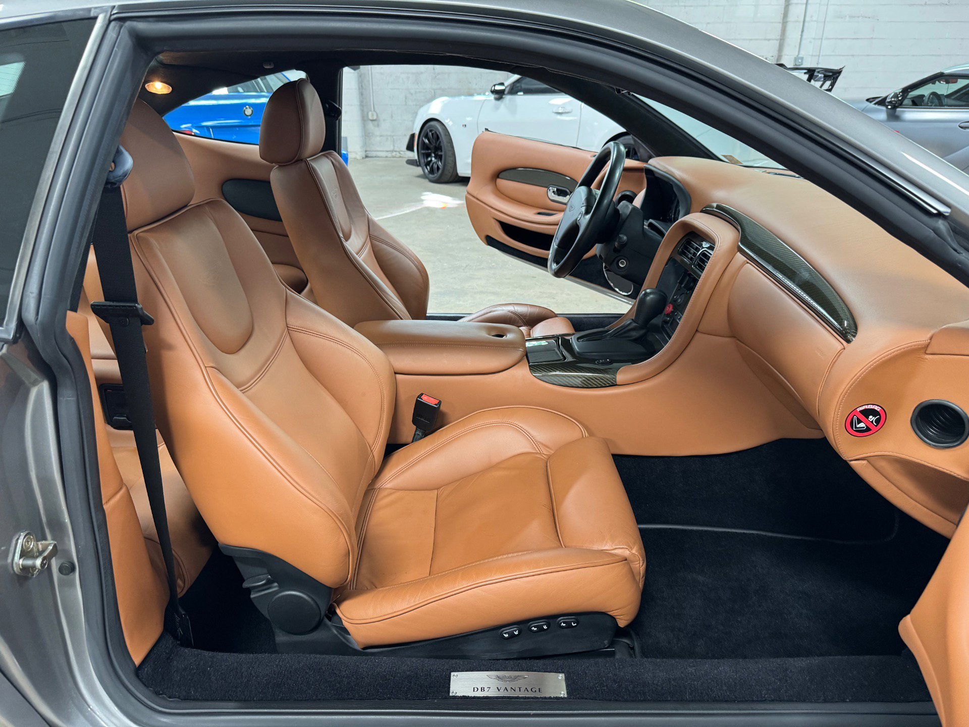 Used 2002 Aston Martin DB7 Vantage image 75