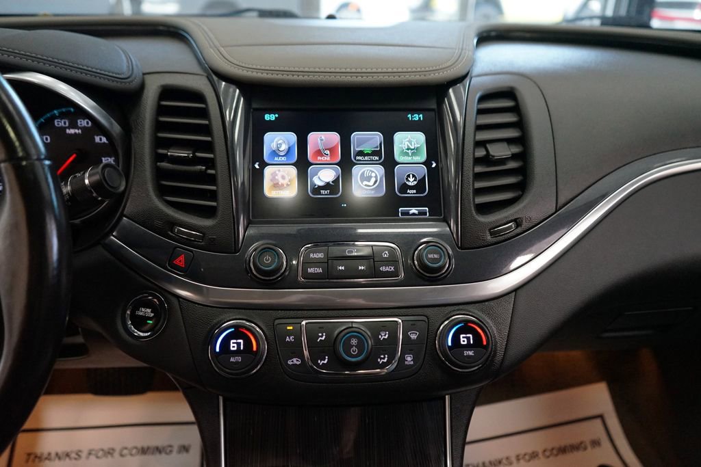 Used 2018 Chevrolet Impala LT FWD image 6