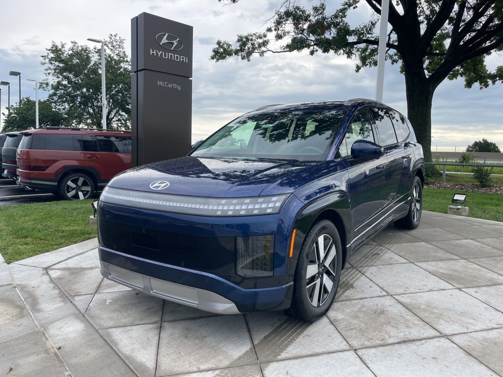 New 2026 Hyundai Ioniq 9 SEL image 1