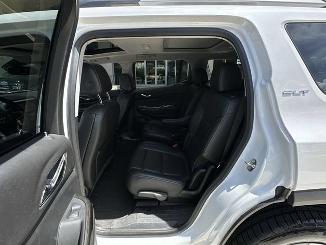 Certified 2023 GMC Acadia SLT FWD image 30
