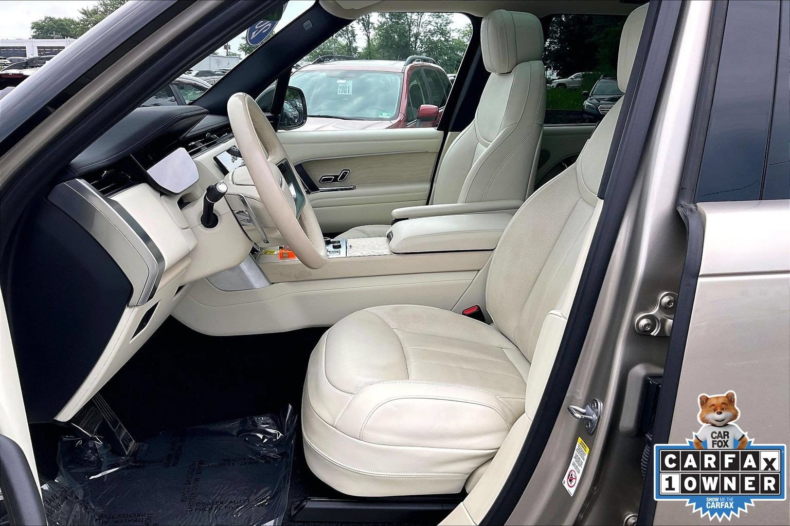 Used 2023 Land Rover Range Rover SE AWD/4WD image 8