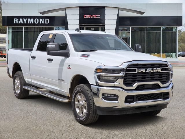 Used 2025 RAM 2500 Big Horn AWD/4WD image 1